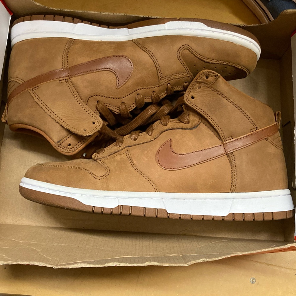 Nike Dunk Shoes